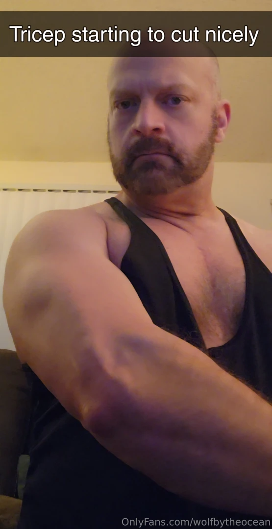 Arm pumps are the second best kind of pump i can get part 2 