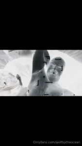 If you like short thicc men who take care of themselves love to travel