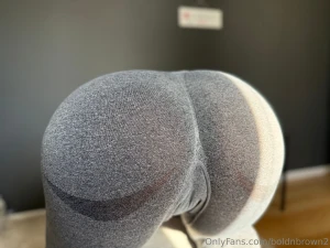 What s fat in this picture part 1