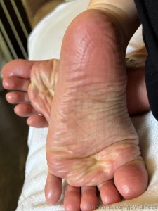 Soles so soft that the crocs leave marks on them