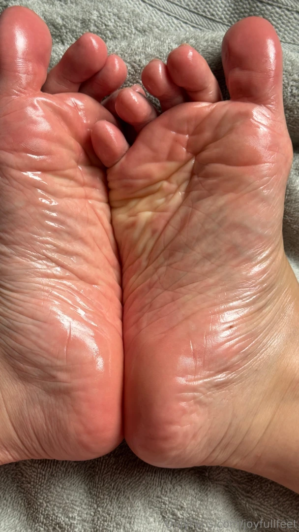 On ig i said i ll delete in one day but maybe you can convince me to part 22 