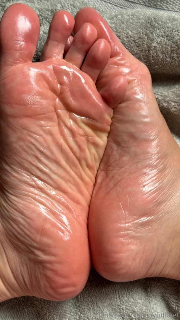 On ig i said i ll delete in one day but maybe you can convince me to part 30 