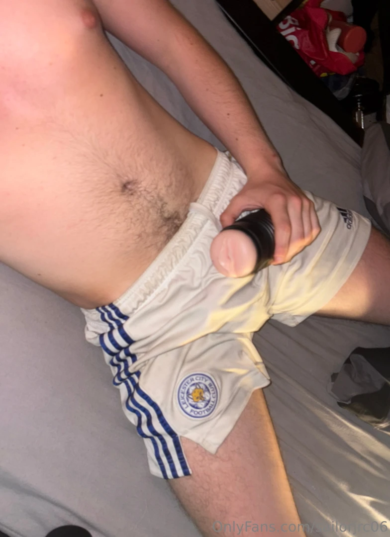 About to fuck this fleshlight does anyone want the video 