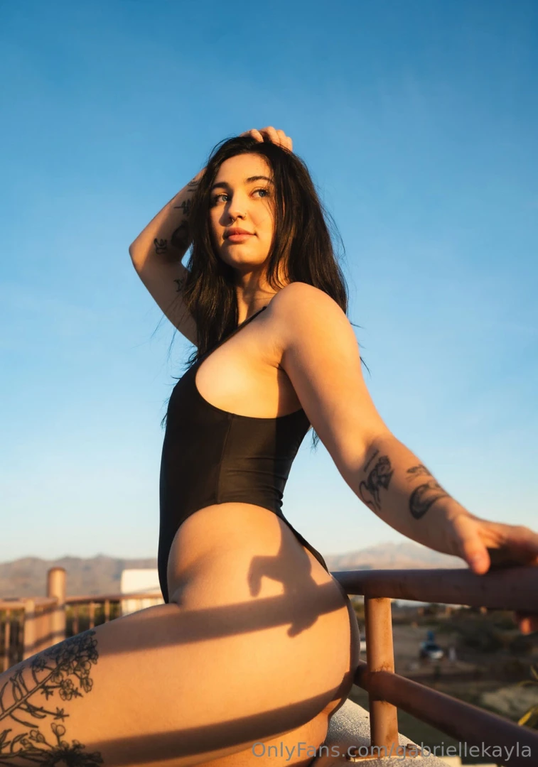 Because who wears pants outside of the house anymore 