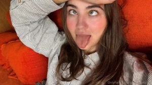 Mondays are way better when you have my tongue to cum on