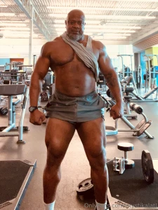 Been in training and on diet for a few weeks the comeback is real in a
