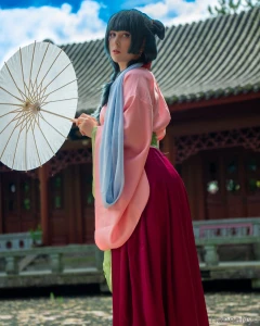 She s quiet clever and always watching but today she let me take her