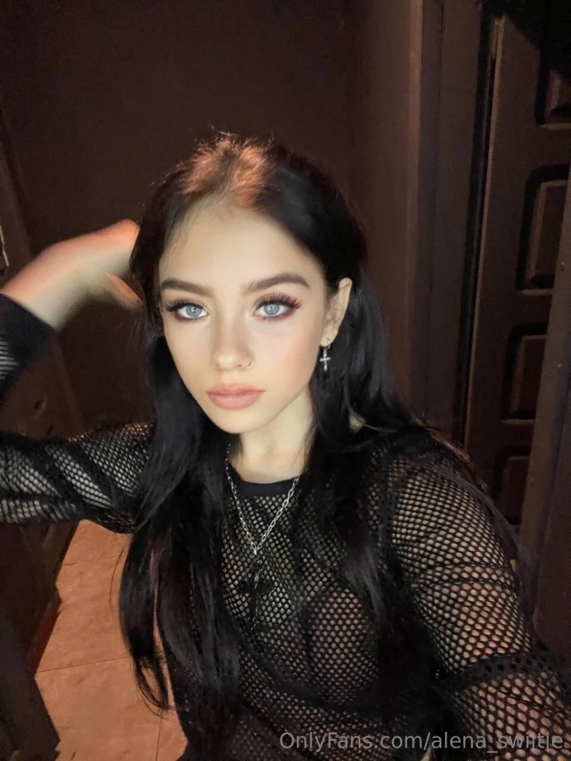 Sweet like sin sharp like eyeliner don t stare too long i bite part 1 