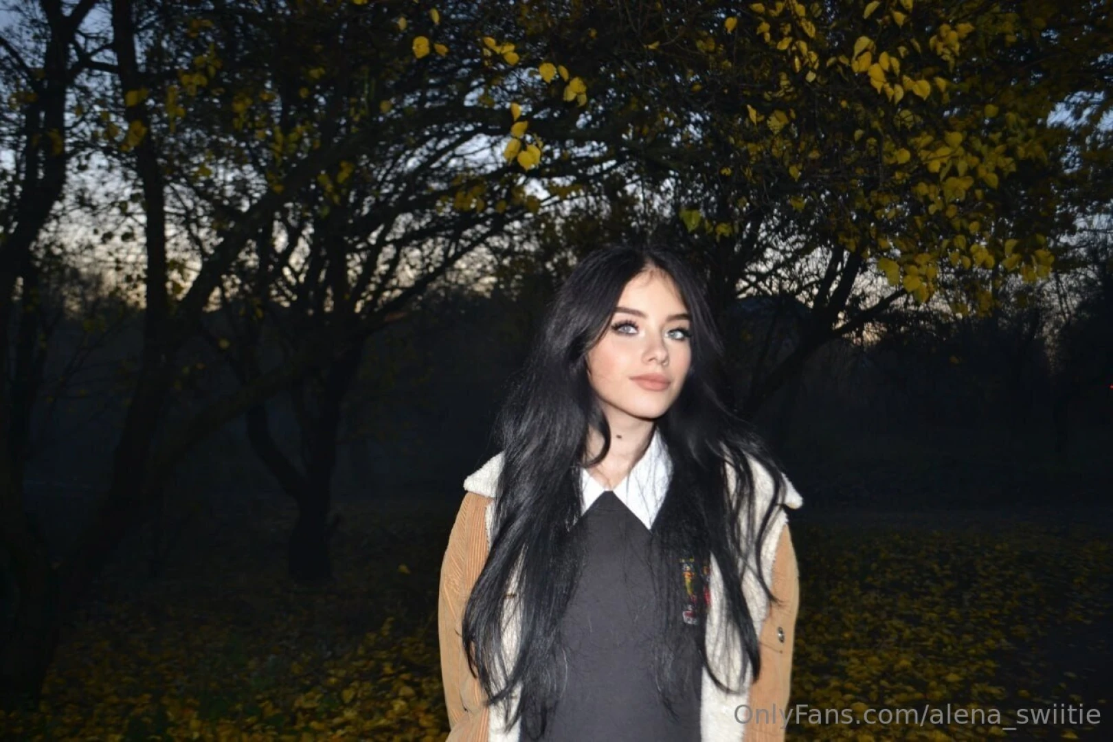 Night vibes and quiet moments 