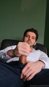 A photo series of me getting comfortable part 5