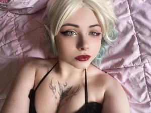 You like my piercing