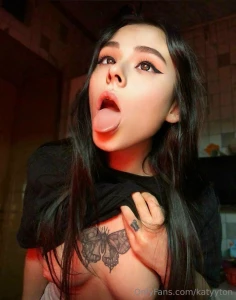 Free subscription sirenahottie sirenahottie this charming girl has a part 159