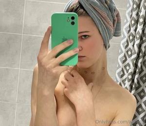 When i m quiet - i have 100 thoughts 3 plans and 1 fantasy in my head