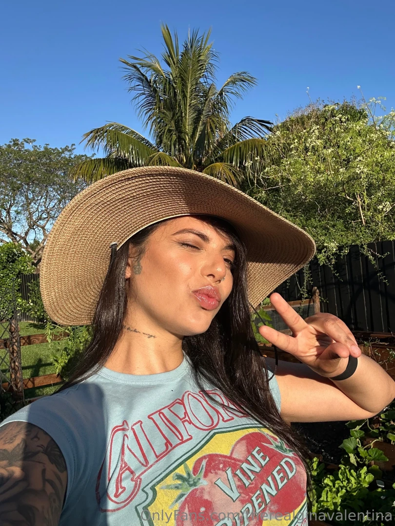 Goodmorning from the garden stay tuned 