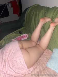 I woke up in such a sweet slow-burning mood today lying on the couch