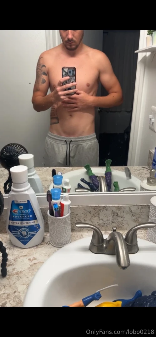 May the gray sweatpants do there thing today 