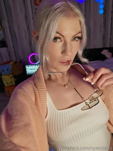 Do you like glasses what sy our favourite part part 3