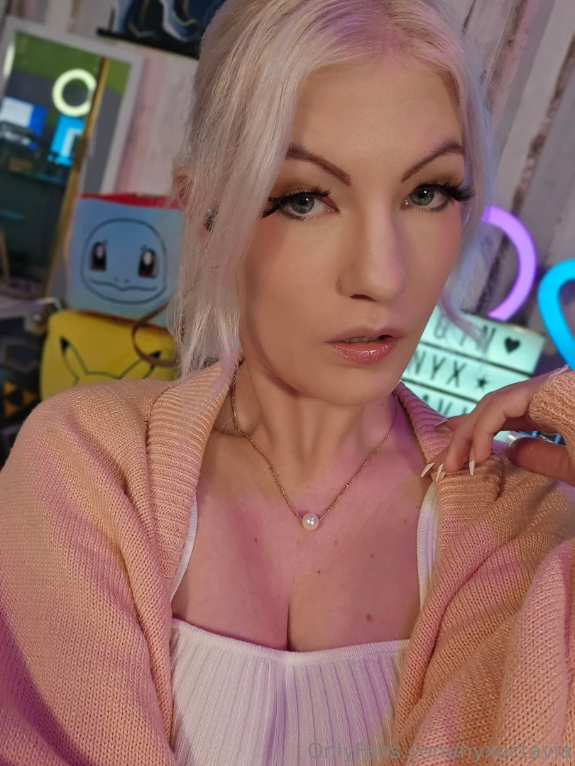 Do you like glasses what sy our favourite part 