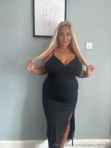 I m not wearing any knickers part 2