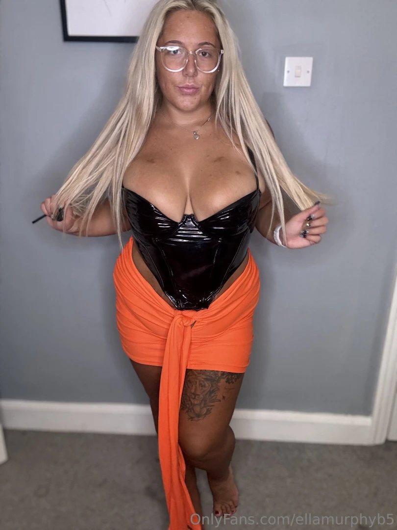 My clothes would look great on your bedroom floor part 146 