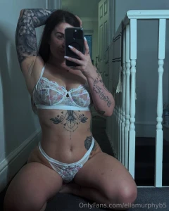 This girl has one of the best asses i ve seen go take a look yourself