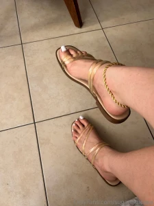 Pretty feet amp toes
