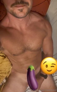 Watch me cum on myself for 2 minutes then i keep playing with it