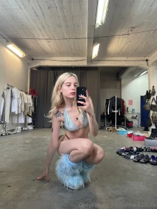 Born to be a fashion icon have to be a chaotic pixie dream girl part 1