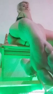 Do you lick and suck toes while fucking