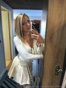 Regarde-moi comme tu veux mais sache que je le sais