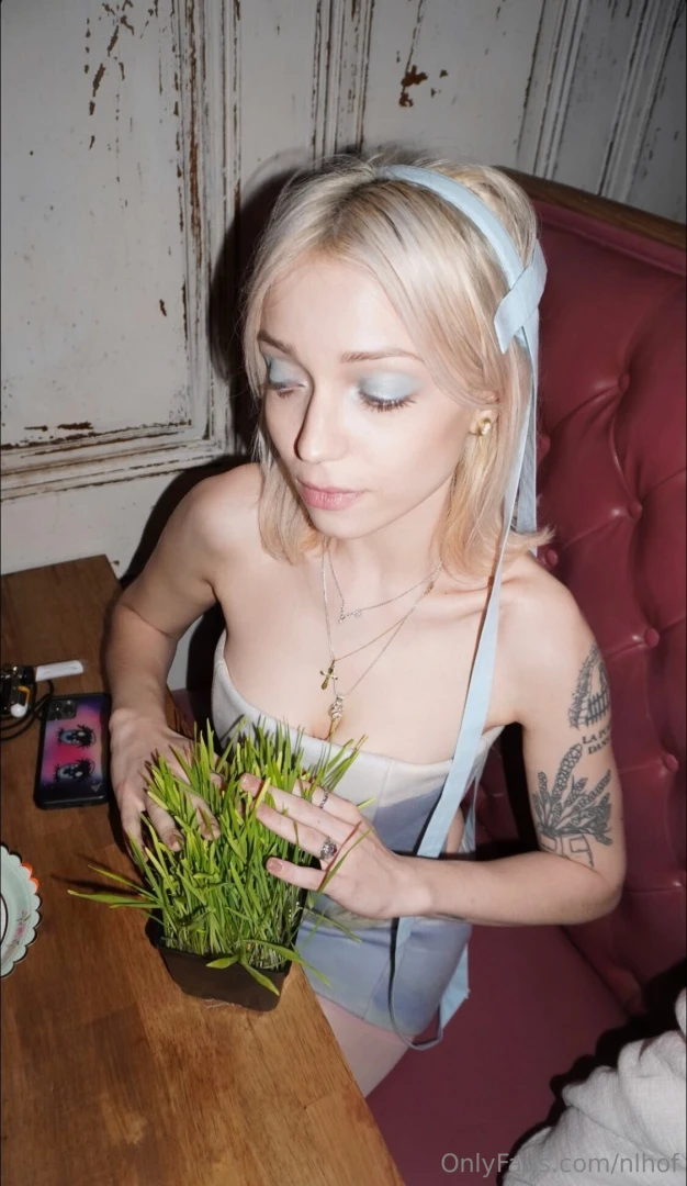 Seeing me in my birthday suit will cost you but seeing me in my part 1 