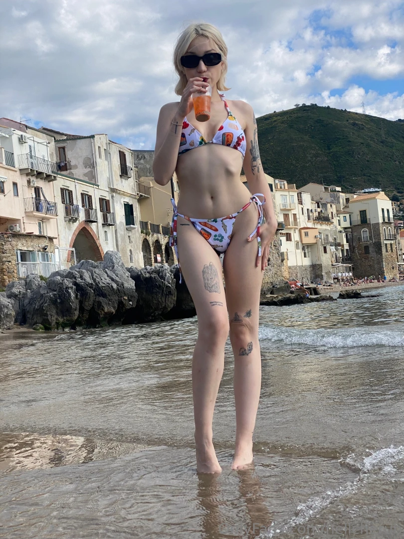 Reopening the discord invite link in my bio now that i m back from 