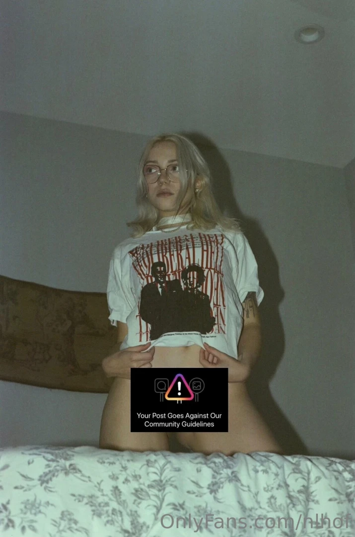 If any of you want the shirt i have on in the pic i m doing a new run 