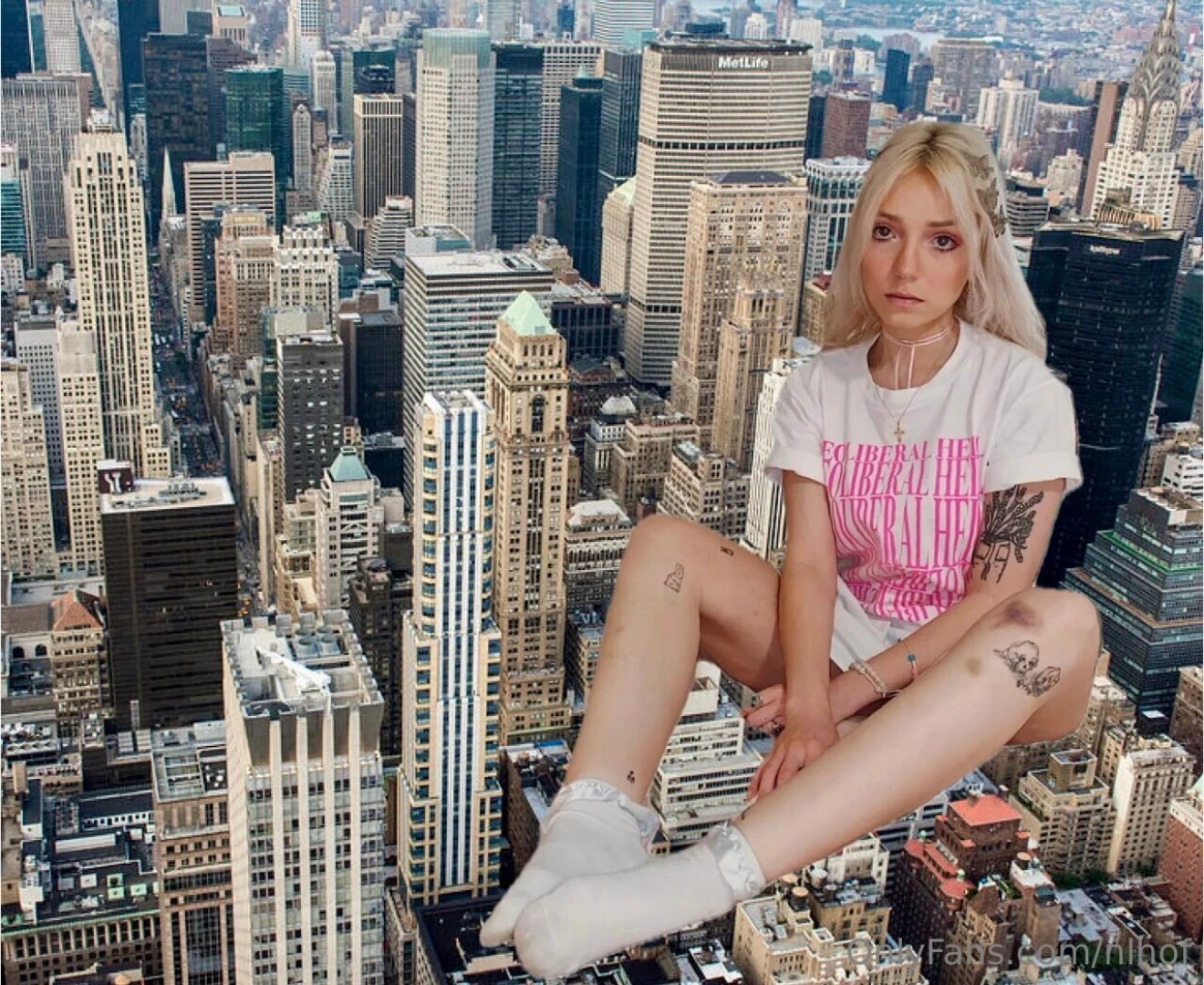 Lmao someone on x made giantess porn of me i had no idea macrophilia 