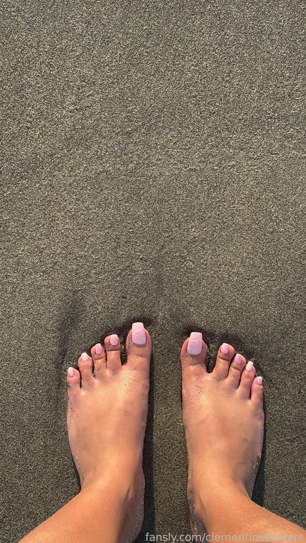 Pink toes at the beach best decision ever part 1 