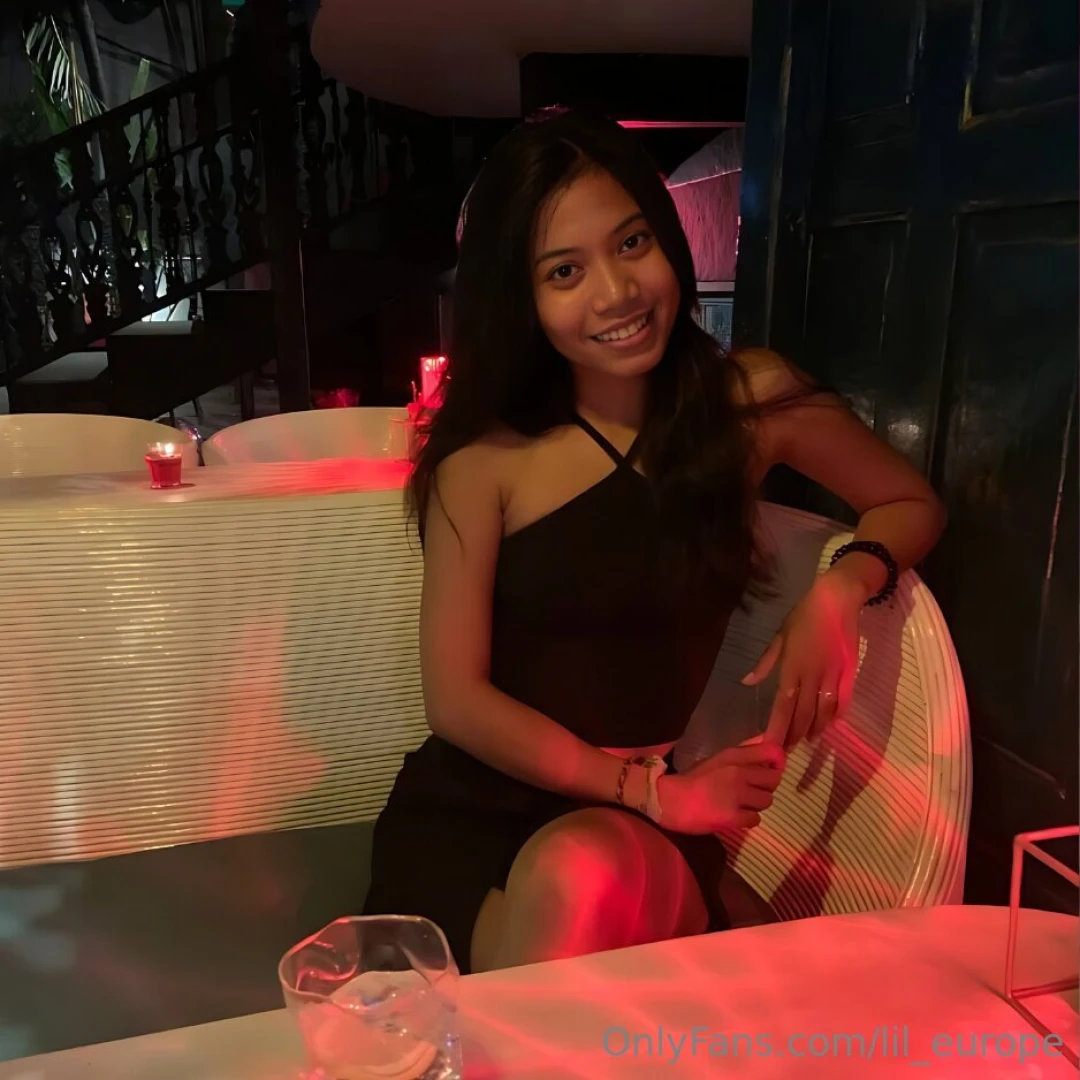 Nights like this feel like they re taken from an old romantic film 