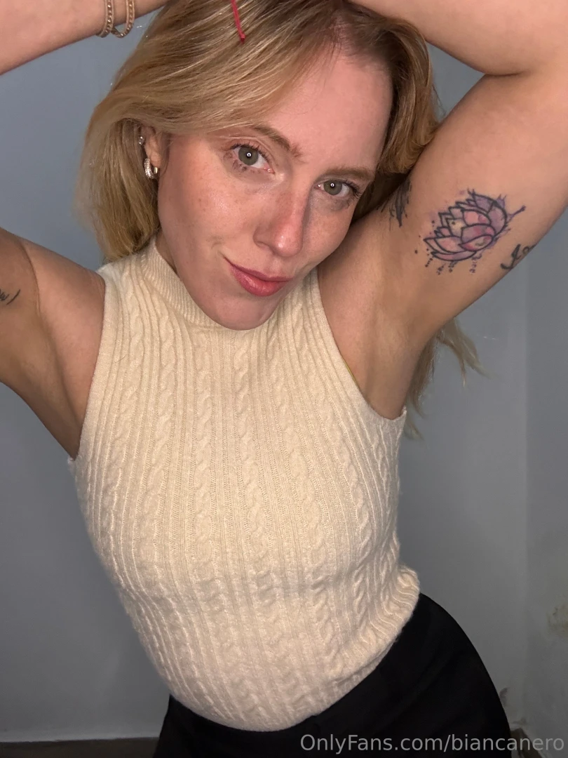 For those who love my armpits 