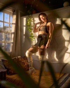 Ashlynlotus is happy girl when she has my big cock in her throat get