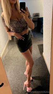 I absolutely love this pink heels would you go on a date with me like part 2