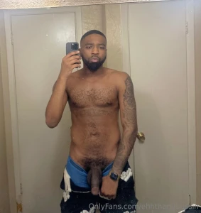 Daddy just got his haircut shoot me a dm send me some love