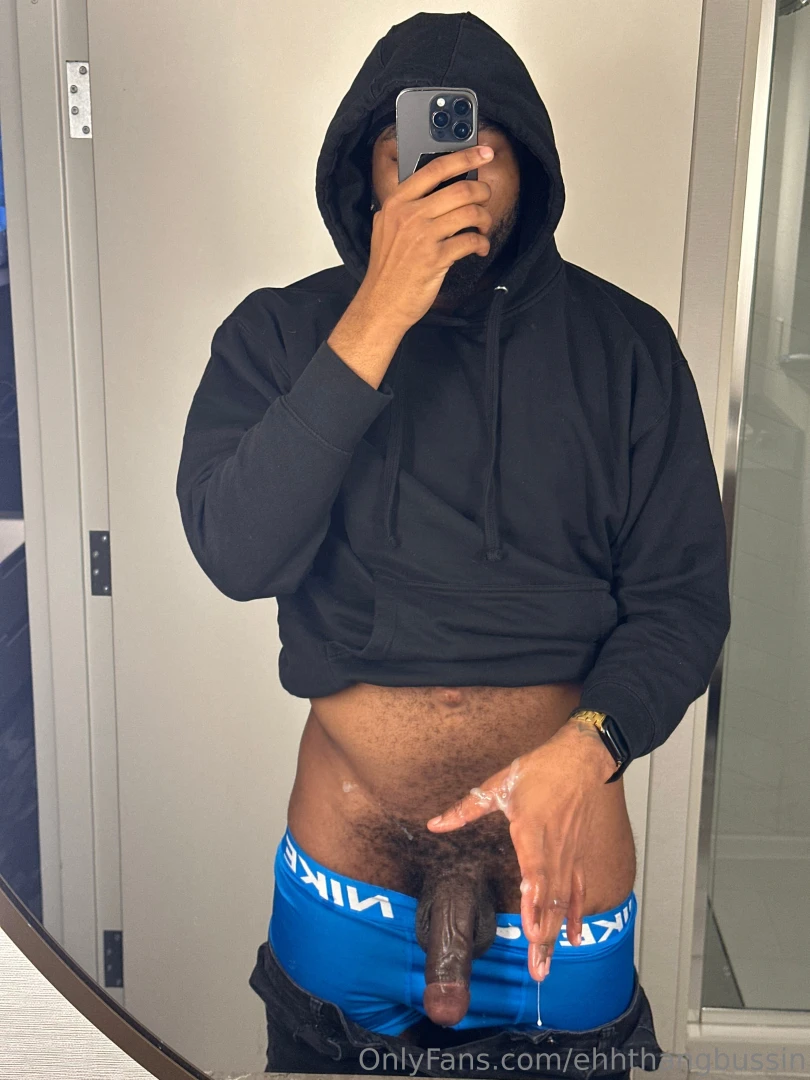 Shootah shootah i made a fuckin mess that nut went everywhere gah damn 