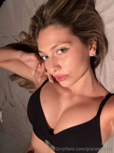 Just wondering why you re not on my dms right now