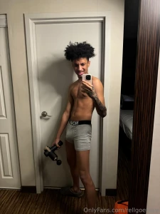 Who wants to have fun with my new toy part 1