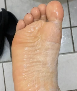 751733683848749058 part 3