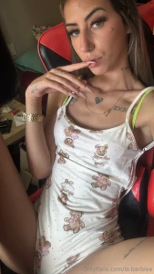 Quieres ver lo que esconde mi pijama