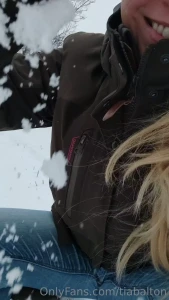 I will always be a little girl again when it snows