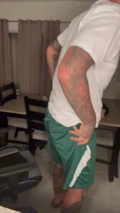 I made a 5 min ass play video and foot video