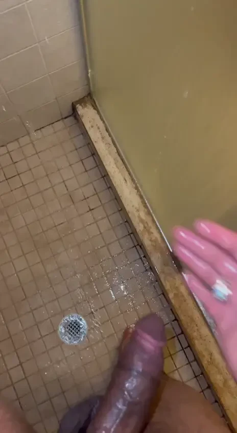 Let me swing it in your face 