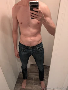 Jeans or no jeans part 1