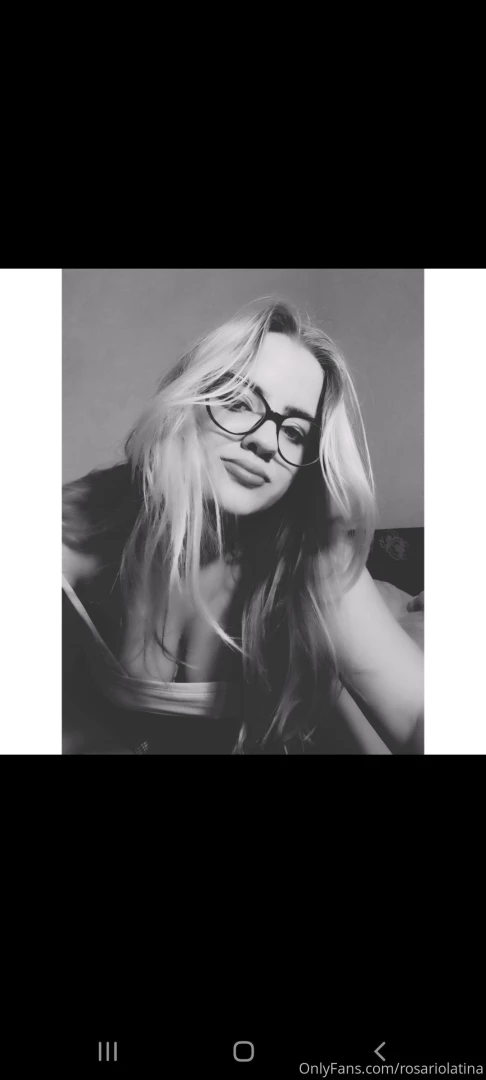 Let s chat and share naked photos i will tell you about my sexual 